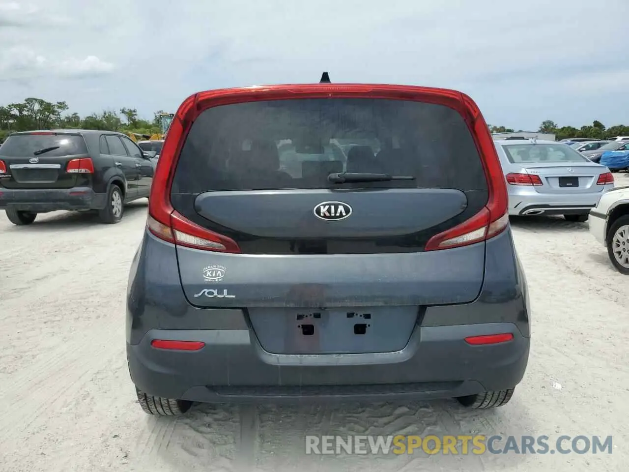 6 Photograph of a damaged car KNDJ23AU7M7765852 KIA SOUL 2021
