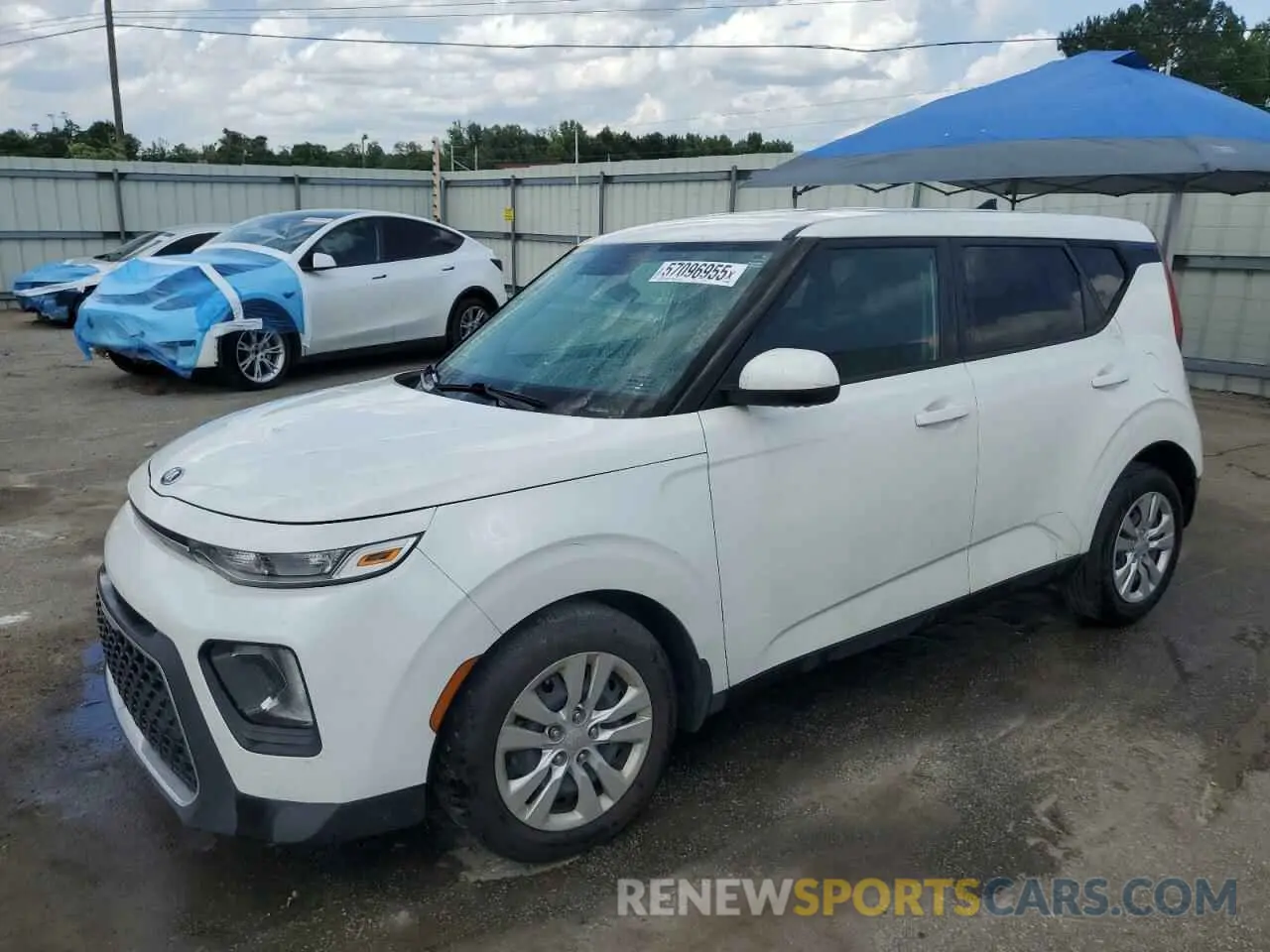 1 Photograph of a damaged car KNDJ23AU7M7767763 KIA SOUL 2021
