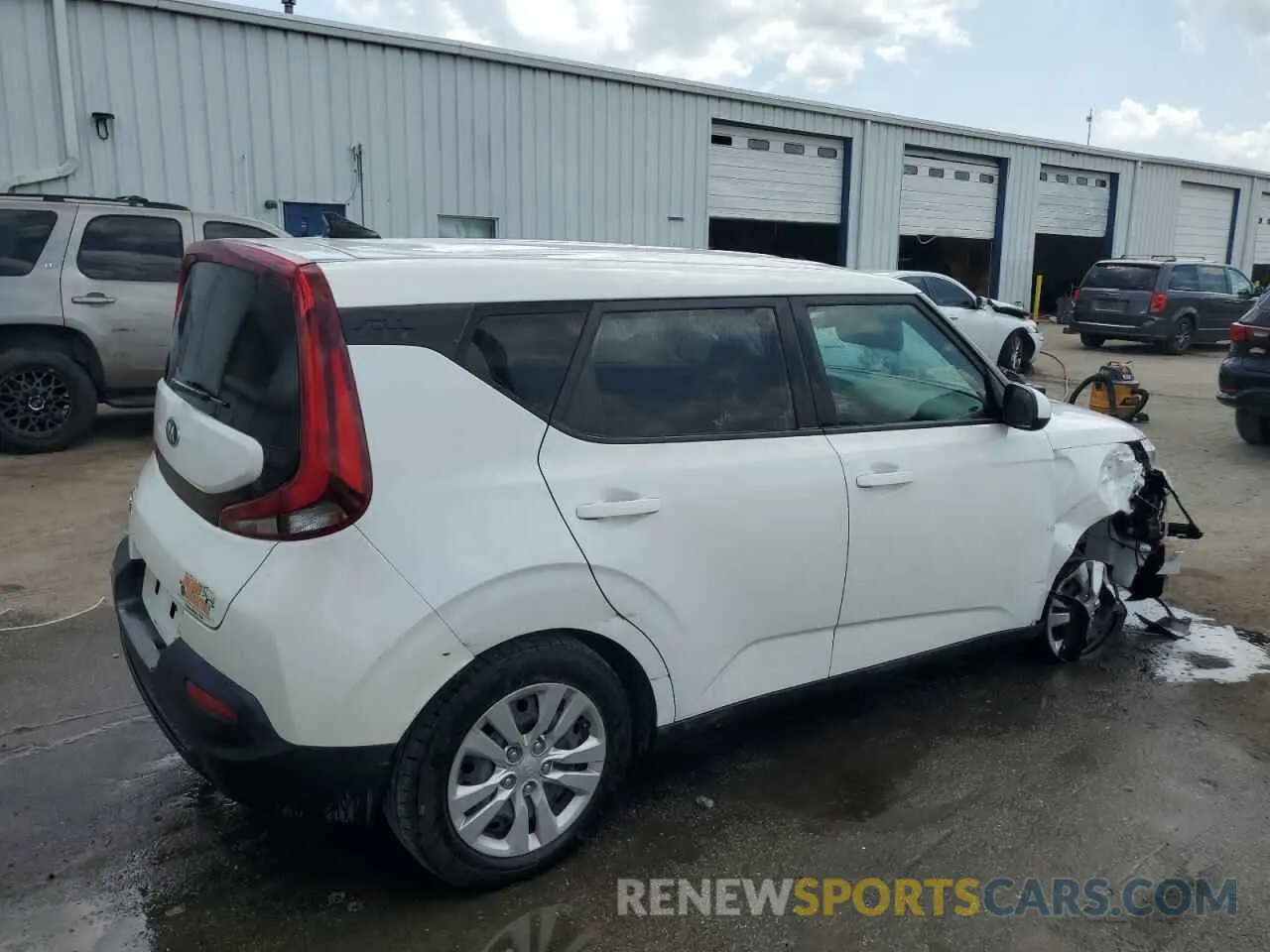 3 Photograph of a damaged car KNDJ23AU7M7767763 KIA SOUL 2021