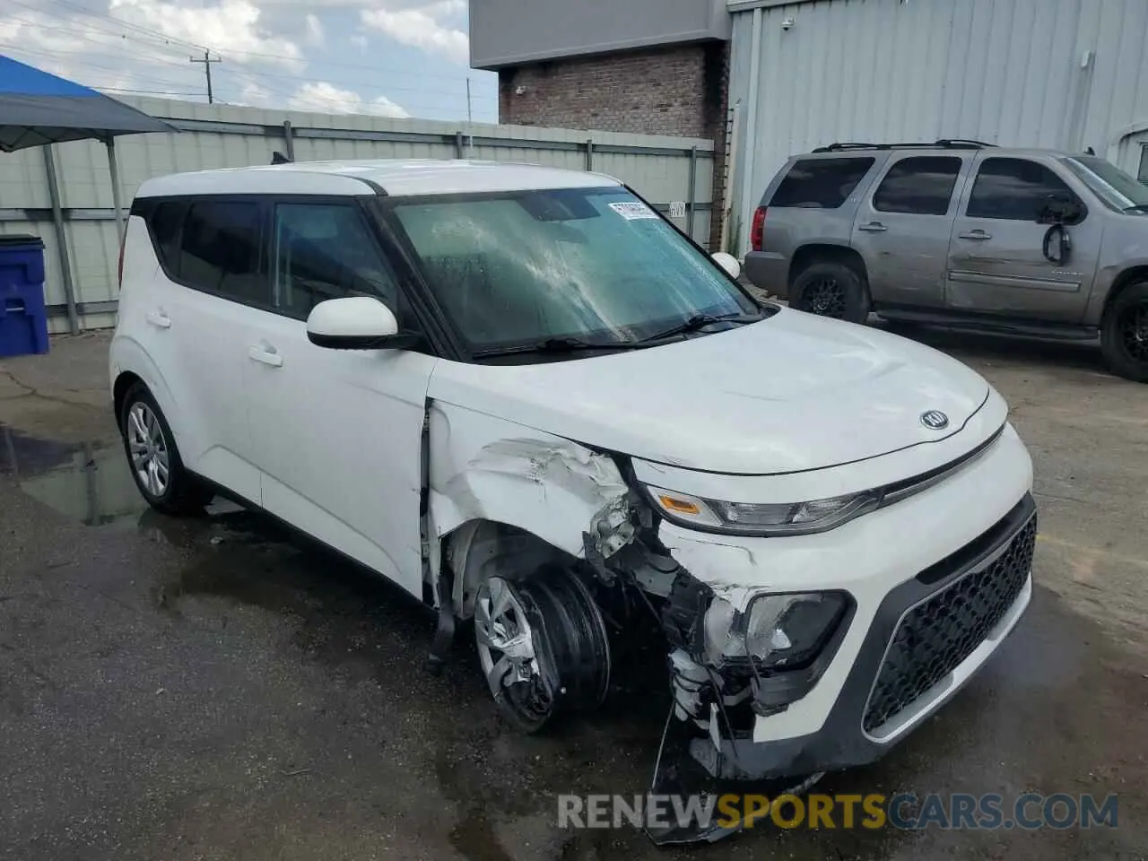 4 Photograph of a damaged car KNDJ23AU7M7767763 KIA SOUL 2021