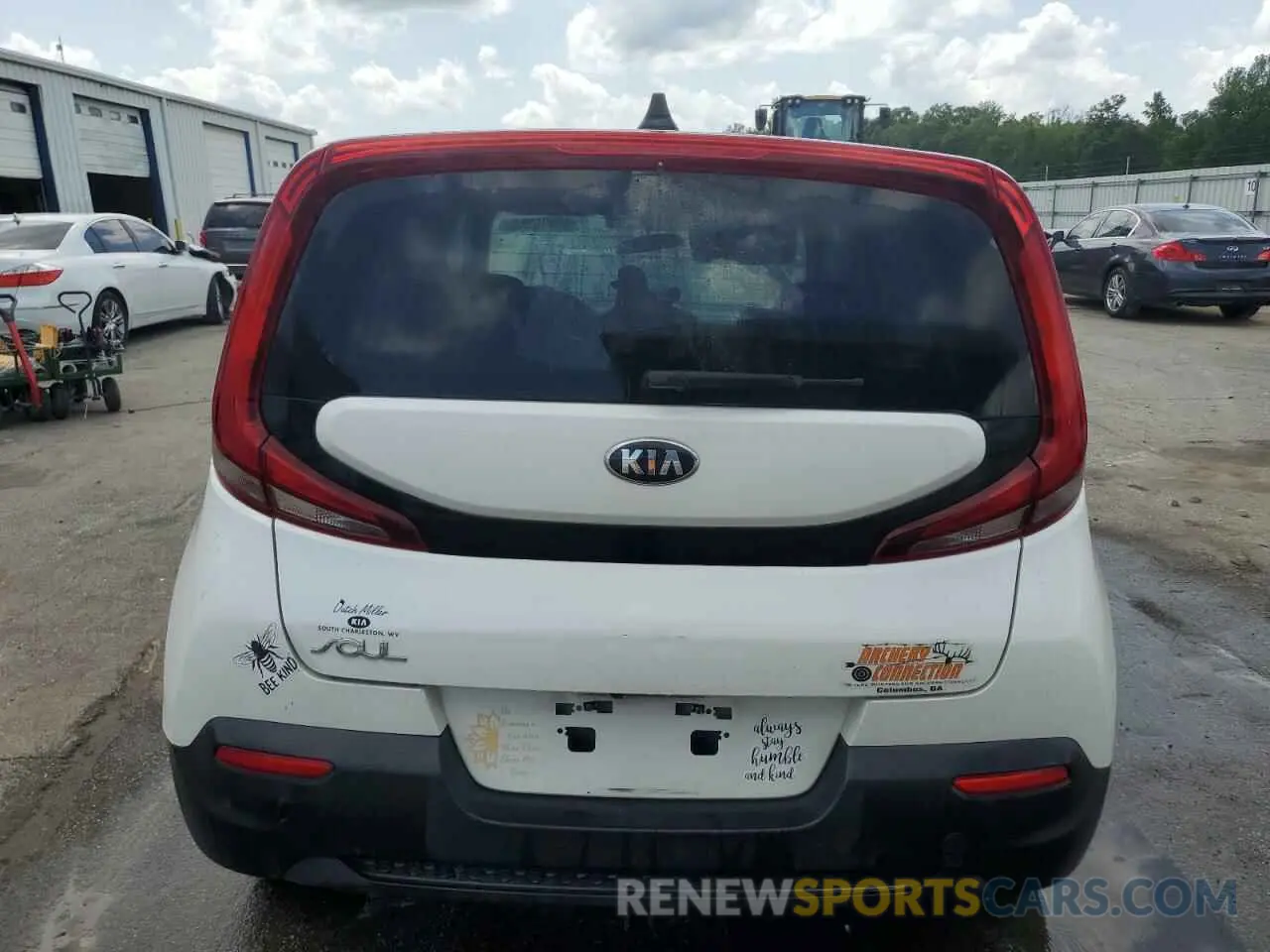 6 Photograph of a damaged car KNDJ23AU7M7767763 KIA SOUL 2021