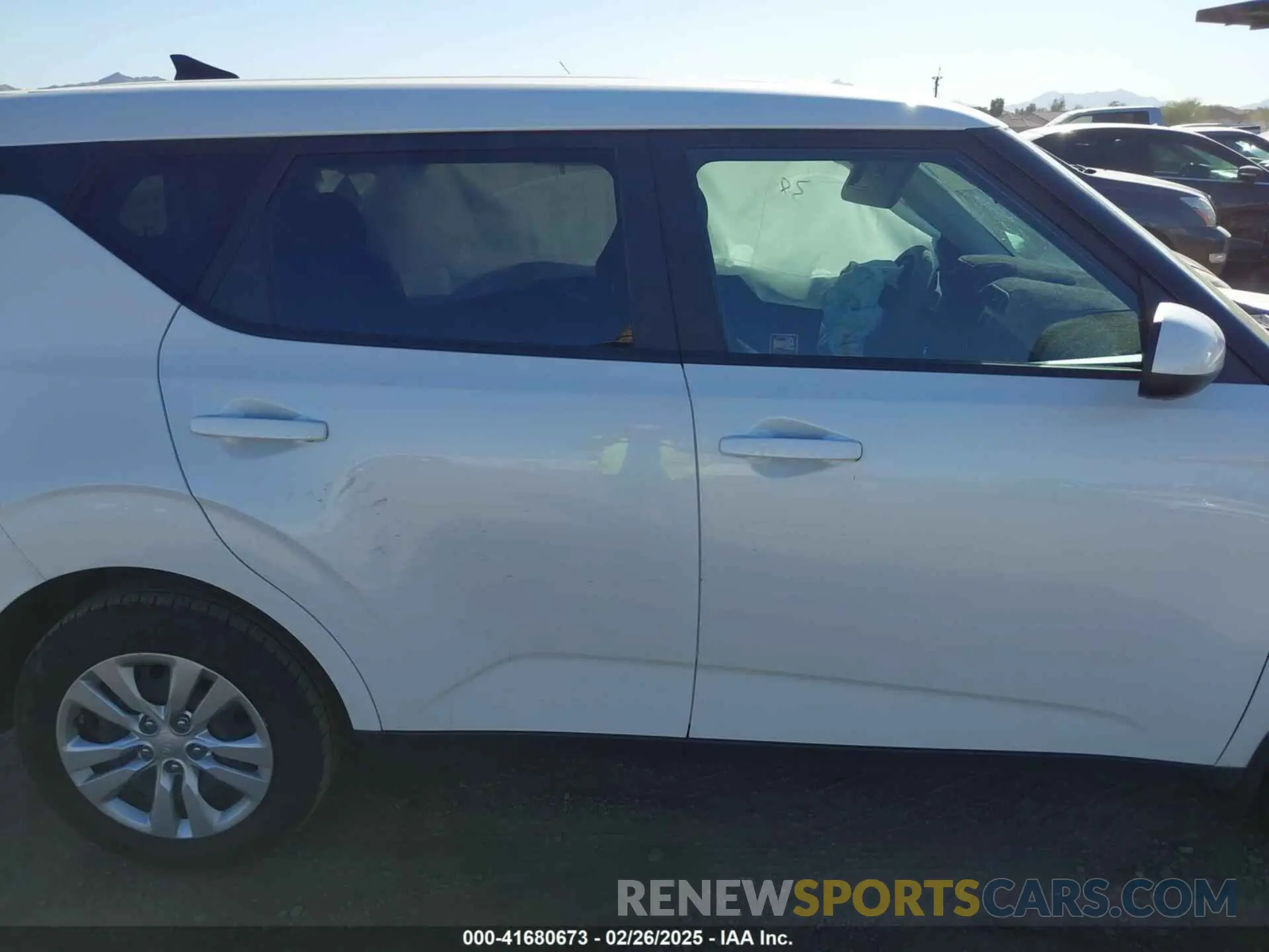 13 Photograph of a damaged car KNDJ23AU7M7771876 KIA SOUL 2021