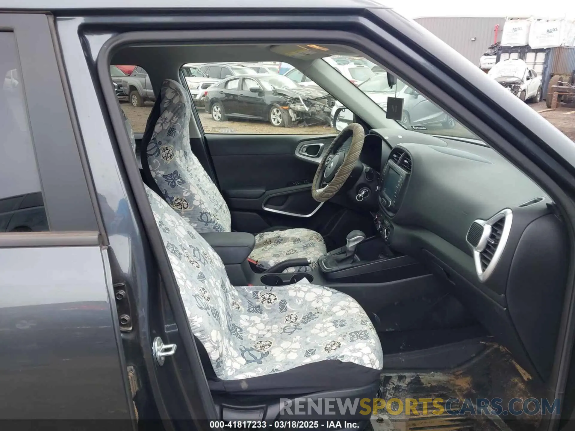 5 Photograph of a damaged car KNDJ23AU7M7790119 KIA SOUL 2021