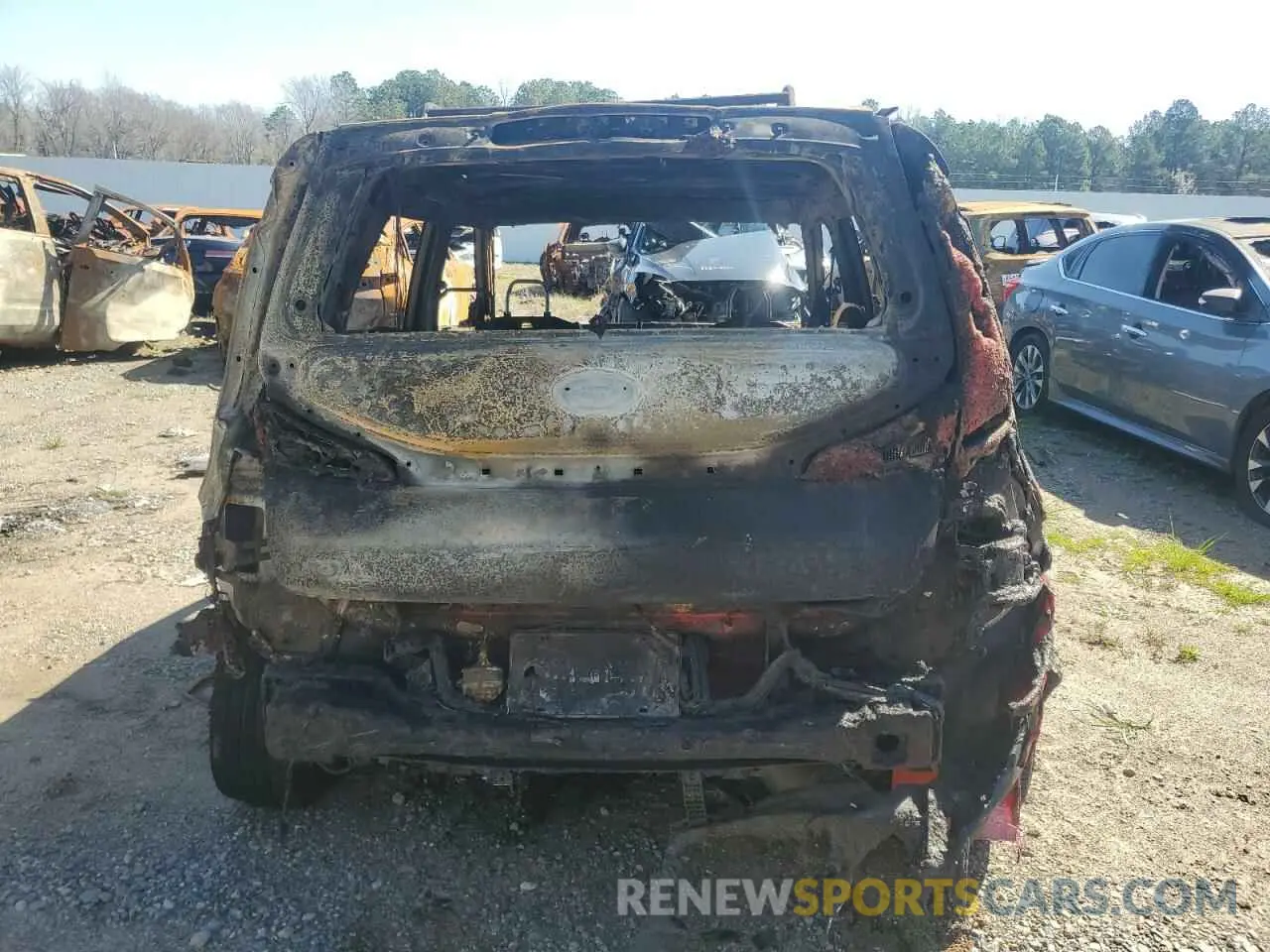 6 Photograph of a damaged car KNDJ23AU8M7125777 KIA SOUL 2021