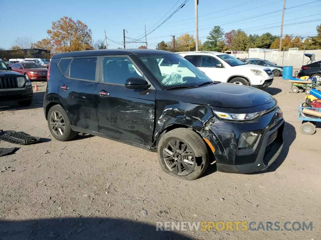 4 Photograph of a damaged car KNDJ23AU8M7147066 KIA SOUL 2021