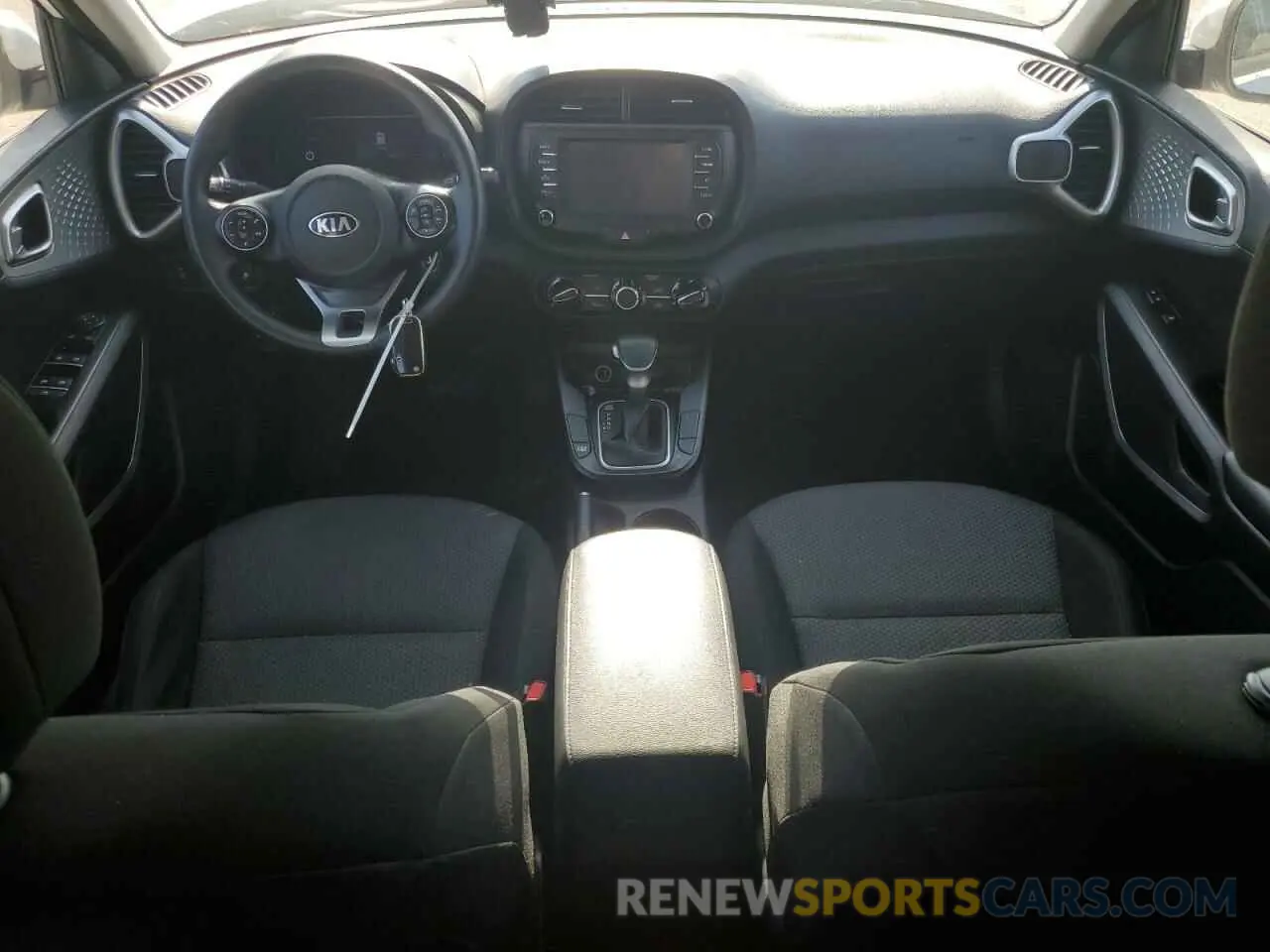 8 Photograph of a damaged car KNDJ23AU8M7736540 KIA SOUL 2021
