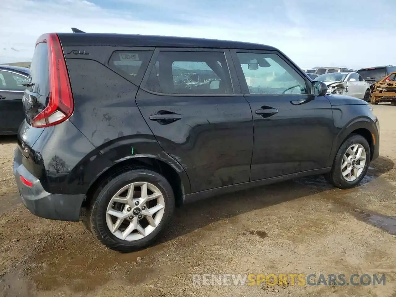 3 Photograph of a damaged car KNDJ23AU8M7737963 KIA SOUL 2021