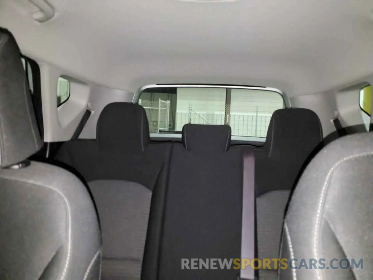 10 Photograph of a damaged car KNDJ23AU8M7740006 KIA SOUL 2021