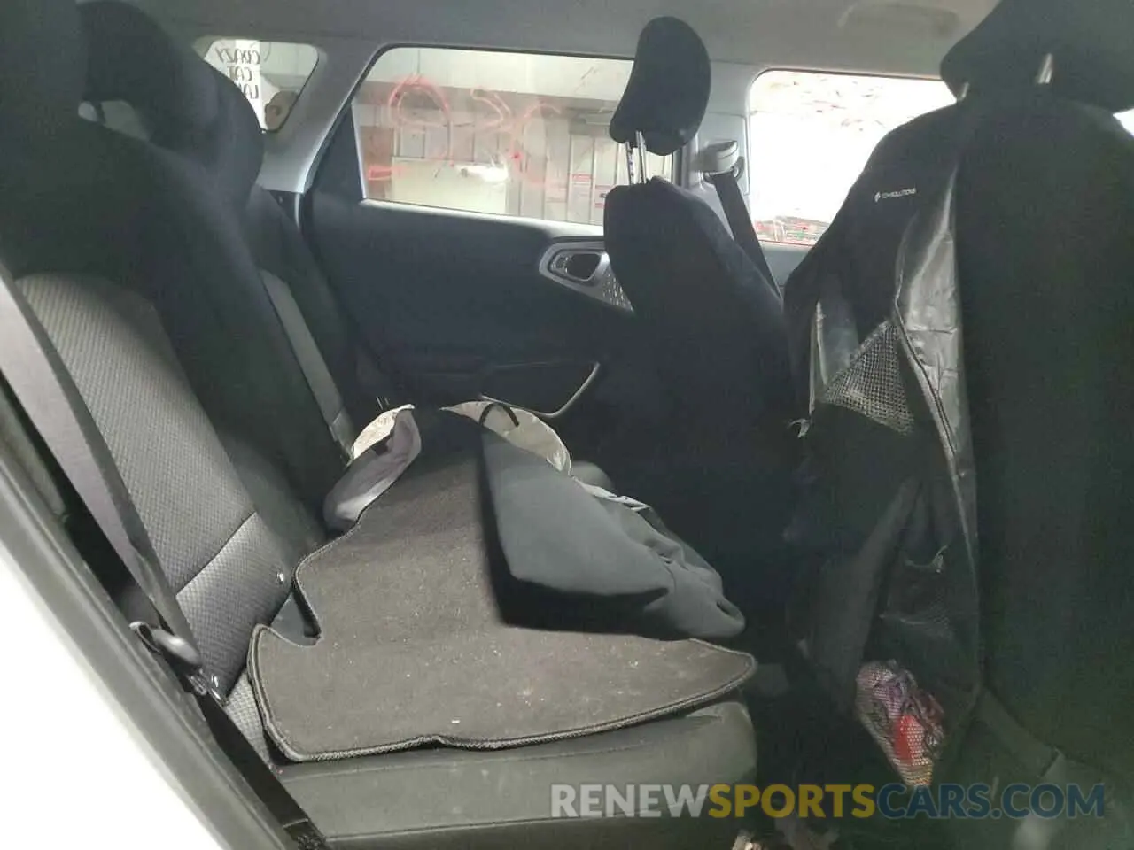 11 Photograph of a damaged car KNDJ23AU8M7746646 KIA SOUL 2021