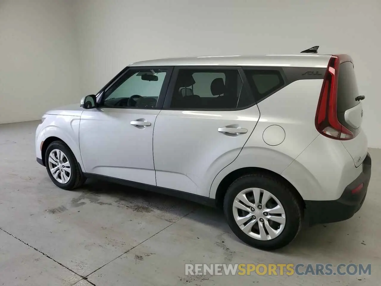 2 Photograph of a damaged car KNDJ23AU8M7762443 KIA SOUL 2021
