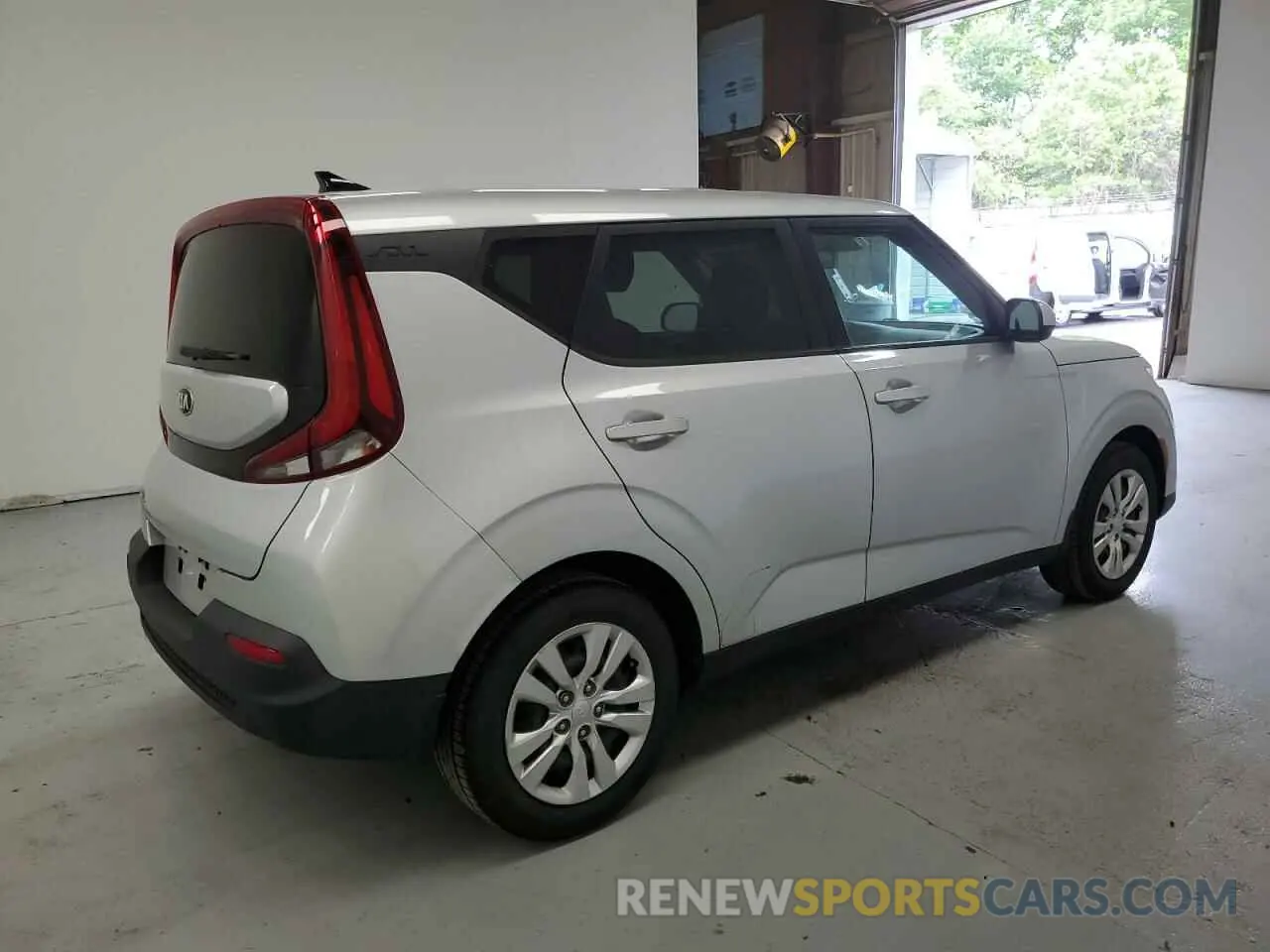 3 Photograph of a damaged car KNDJ23AU8M7762443 KIA SOUL 2021