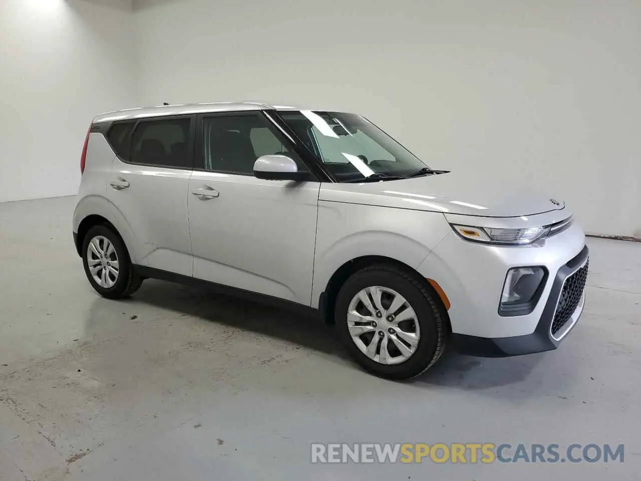 4 Photograph of a damaged car KNDJ23AU8M7762443 KIA SOUL 2021
