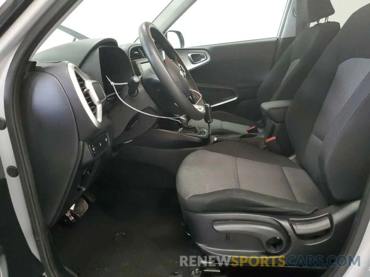 7 Photograph of a damaged car KNDJ23AU8M7762443 KIA SOUL 2021