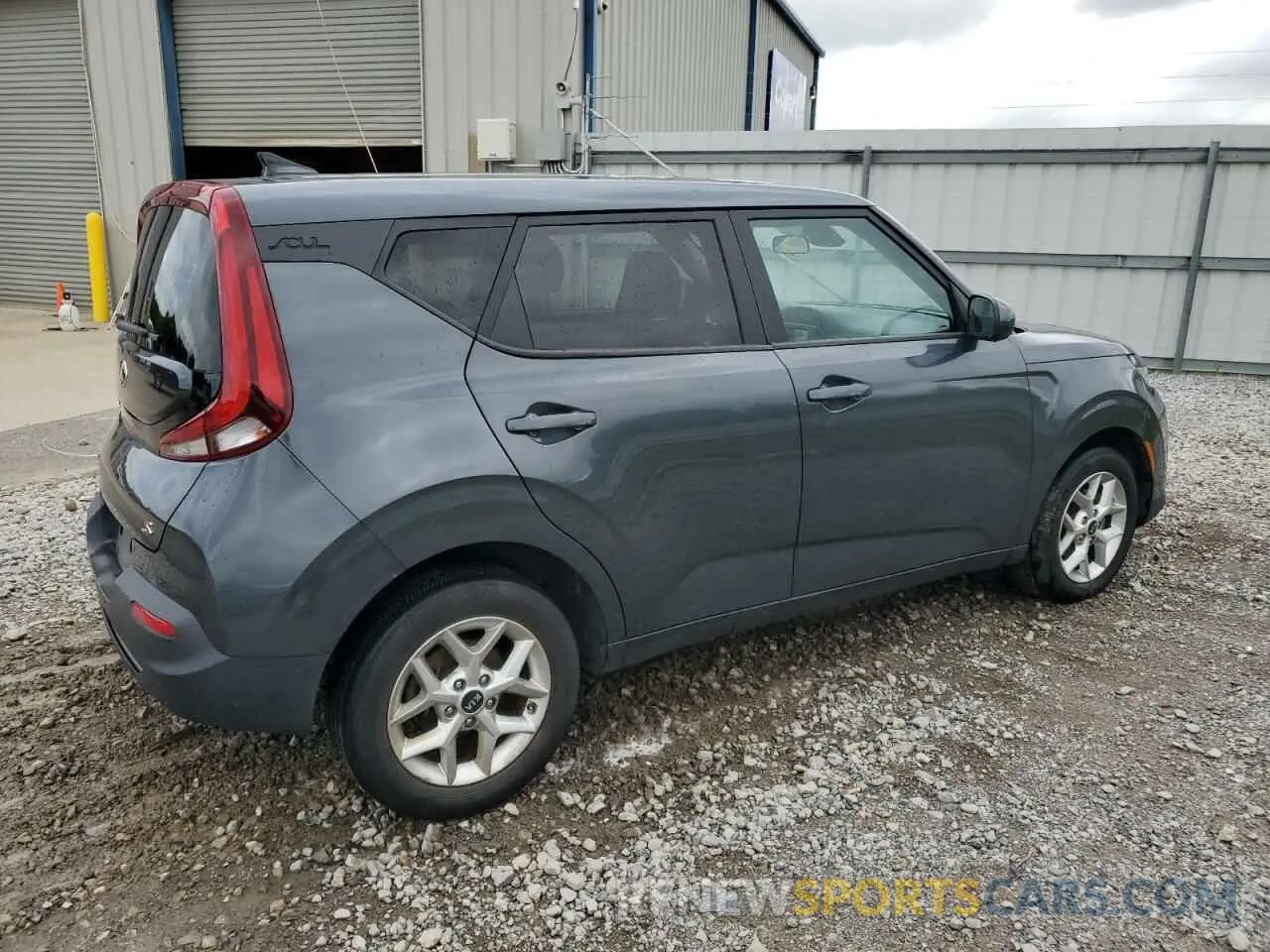 3 Photograph of a damaged car KNDJ23AU8M7778643 KIA SOUL 2021