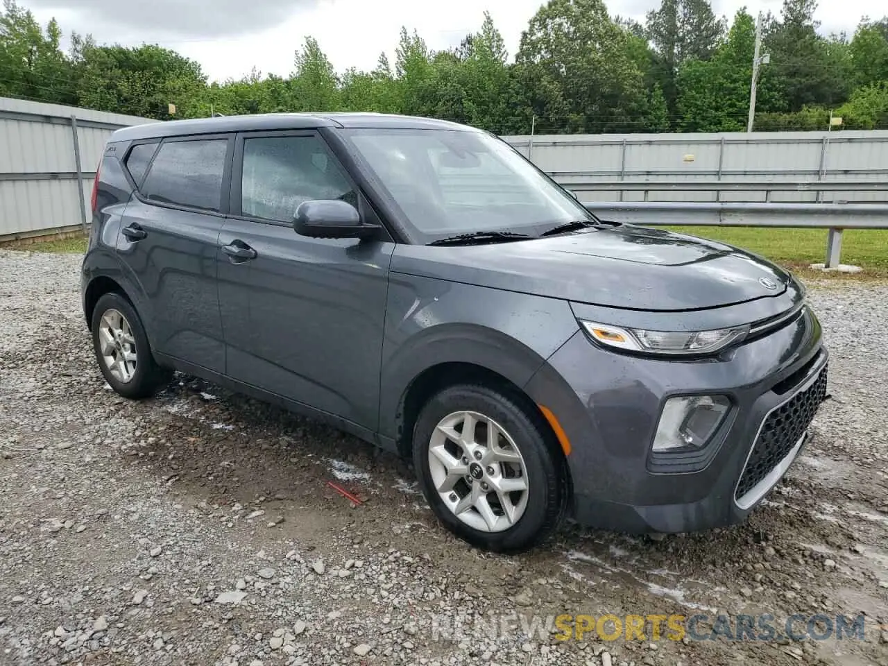 4 Photograph of a damaged car KNDJ23AU8M7778643 KIA SOUL 2021
