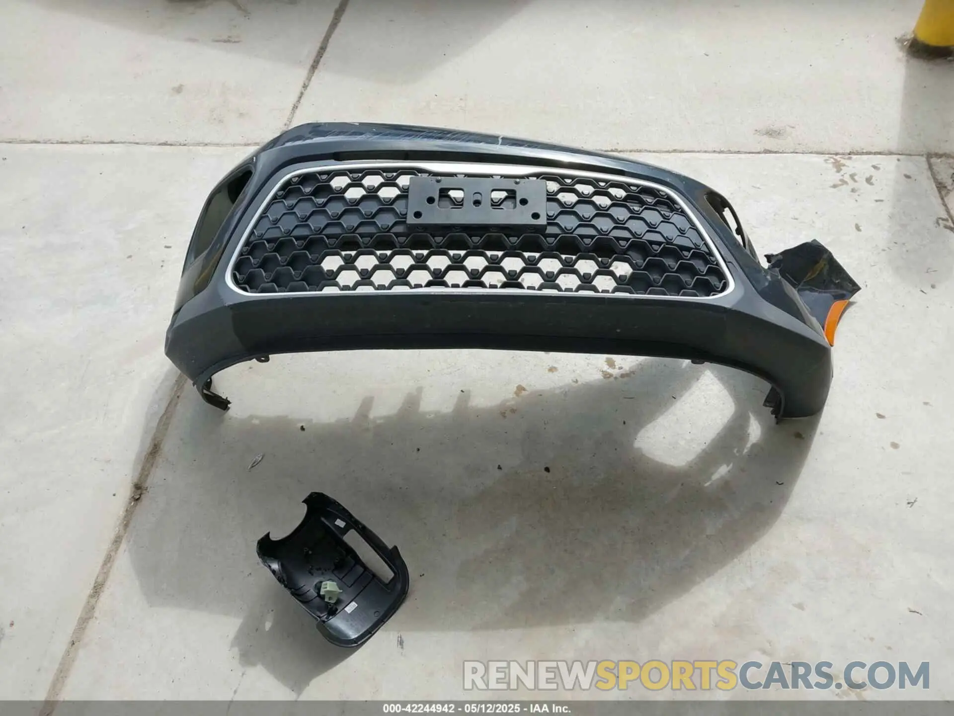 11 Photograph of a damaged car KNDJ23AU9M7125254 KIA SOUL 2021
