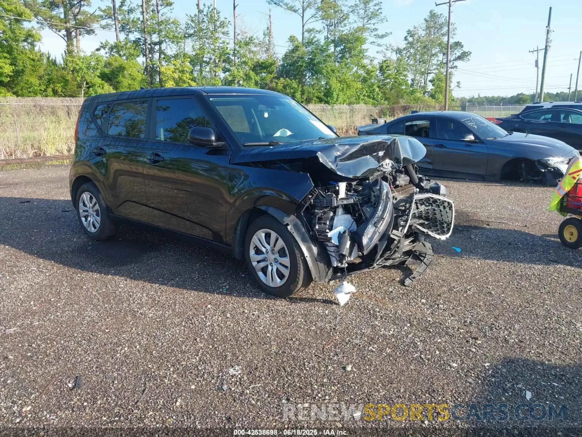 1 Photograph of a damaged car KNDJ23AU9M7145018 KIA SOUL 2021