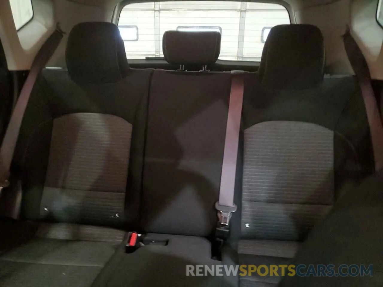 10 Photograph of a damaged car KNDJ23AU9M7146931 KIA SOUL 2021