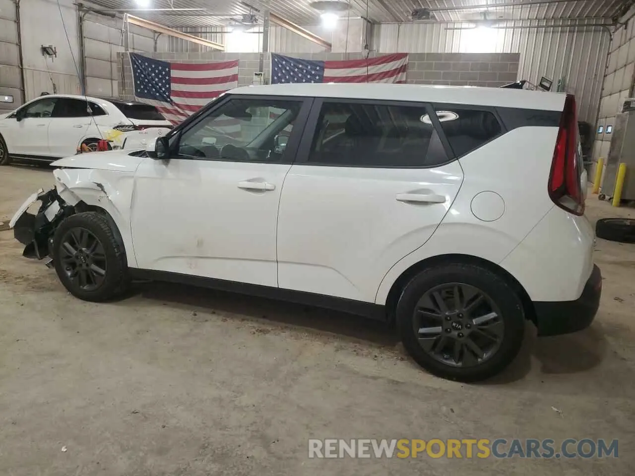 2 Photograph of a damaged car KNDJ23AU9M7146931 KIA SOUL 2021