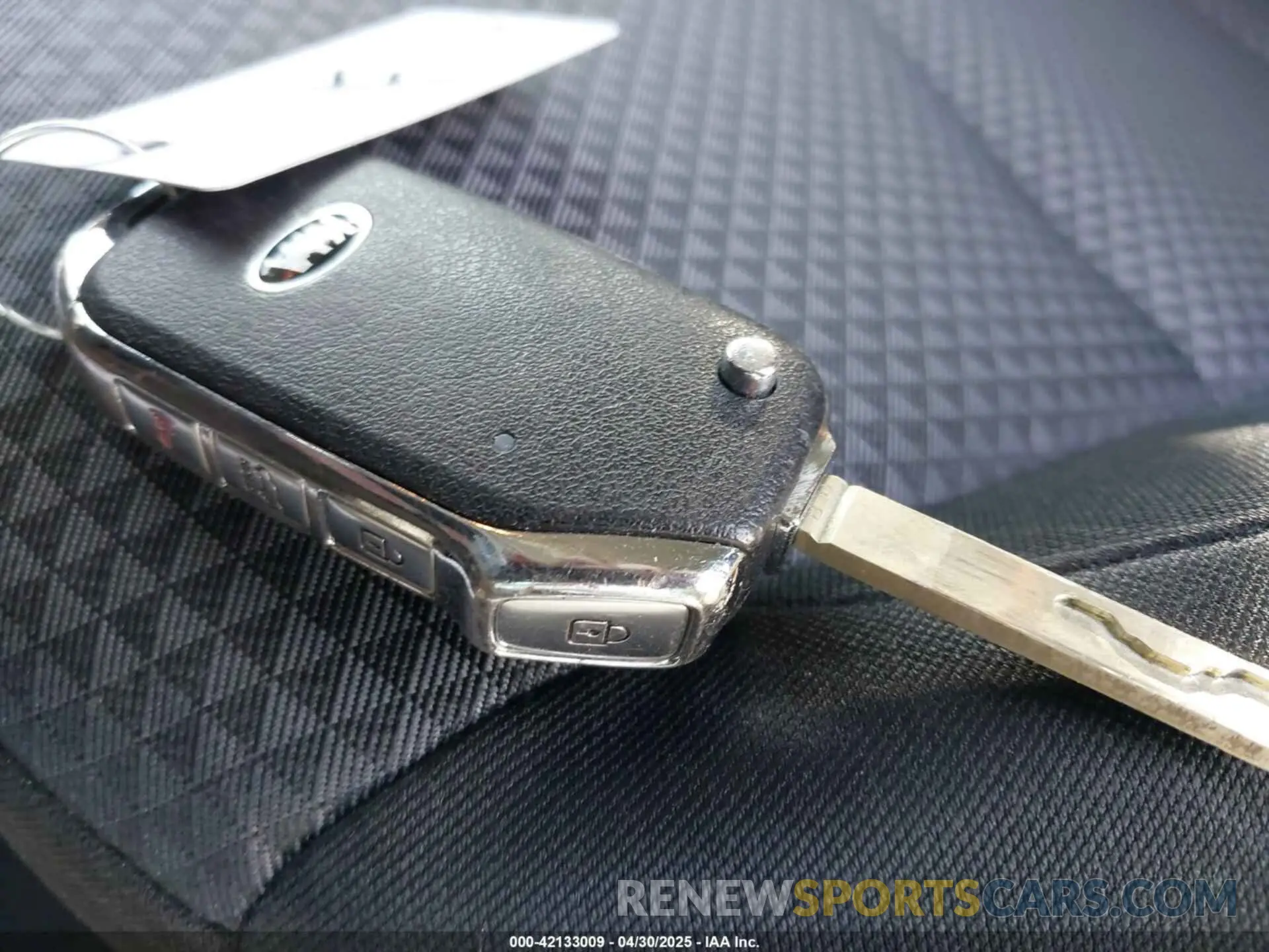 11 Photograph of a damaged car KNDJ23AU9M7147254 KIA SOUL 2021