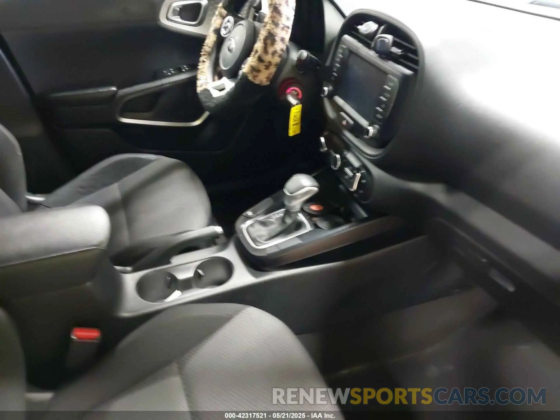 5 Photograph of a damaged car KNDJ23AU9M7759180 KIA SOUL 2021