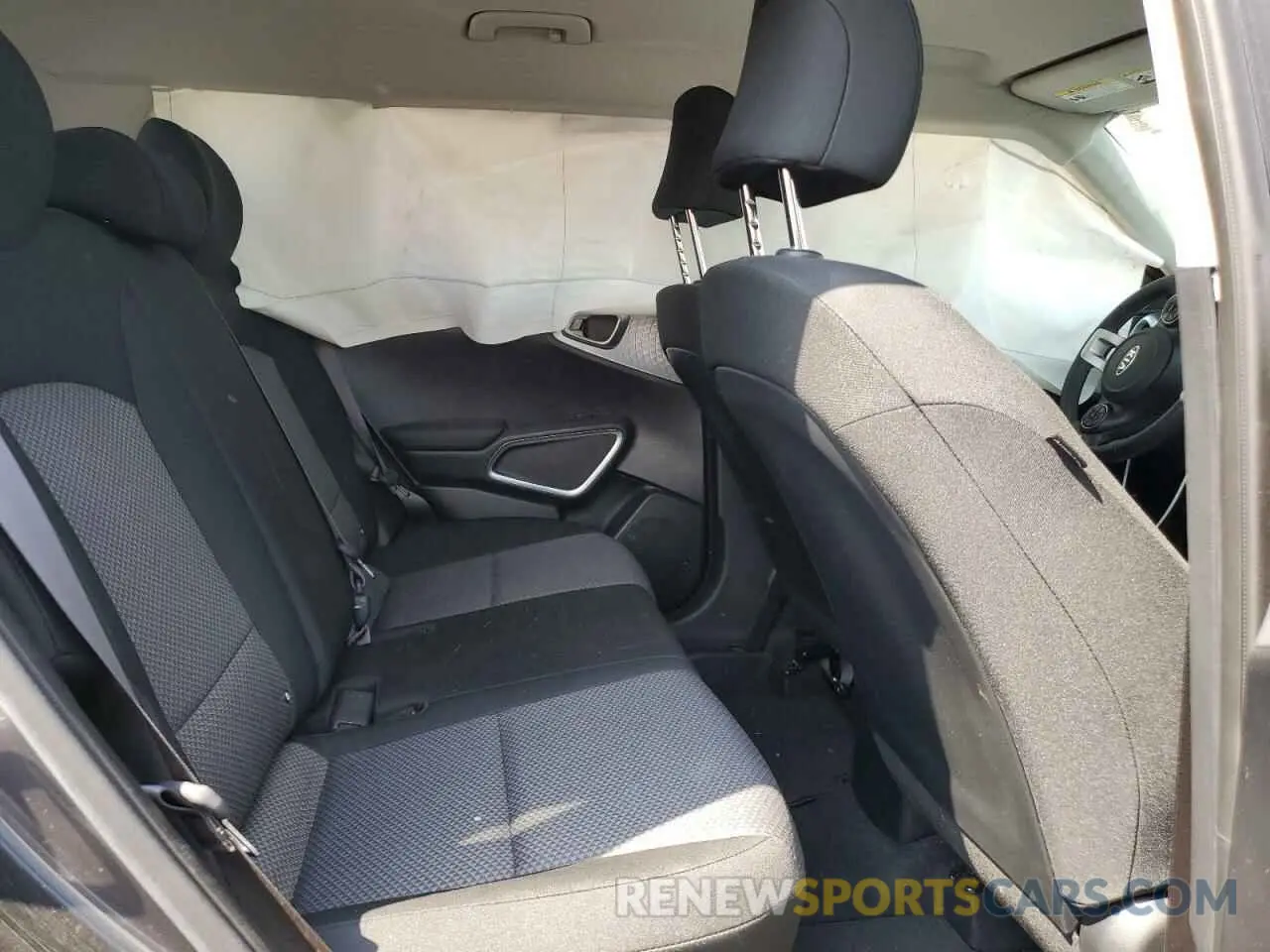 10 Photograph of a damaged car KNDJ23AU9M7787898 KIA SOUL 2021