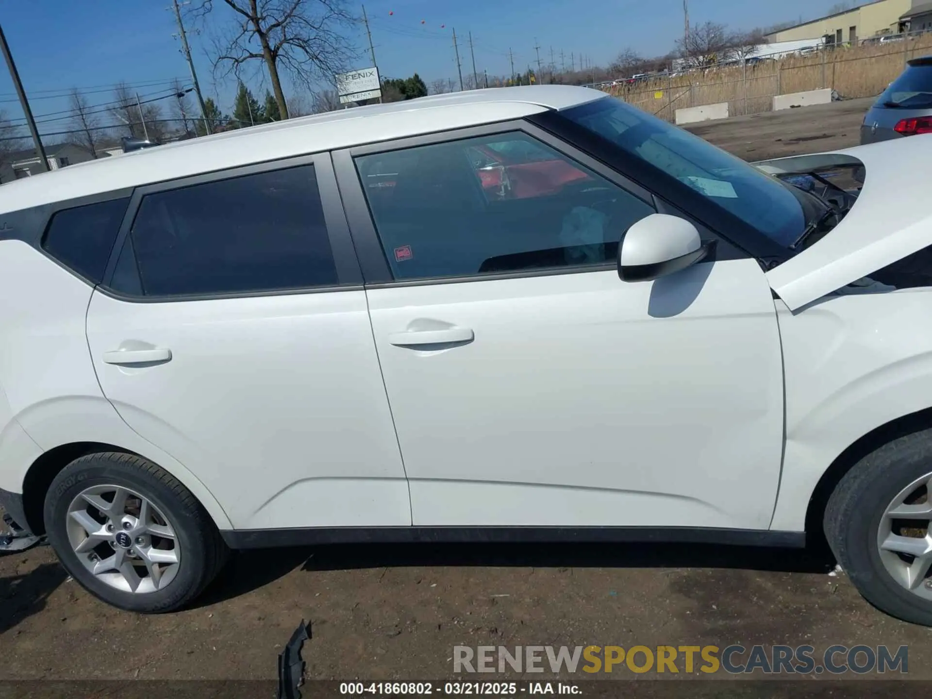 14 Photograph of a damaged car KNDJ23AUXM7124839 KIA SOUL 2021
