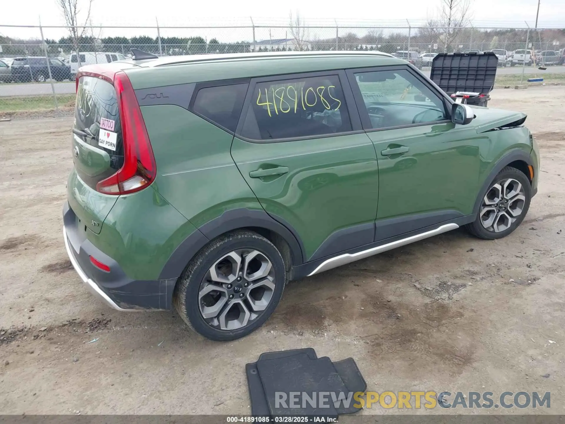 4 Photograph of a damaged car KNDJ23AUXM7125683 KIA SOUL 2021