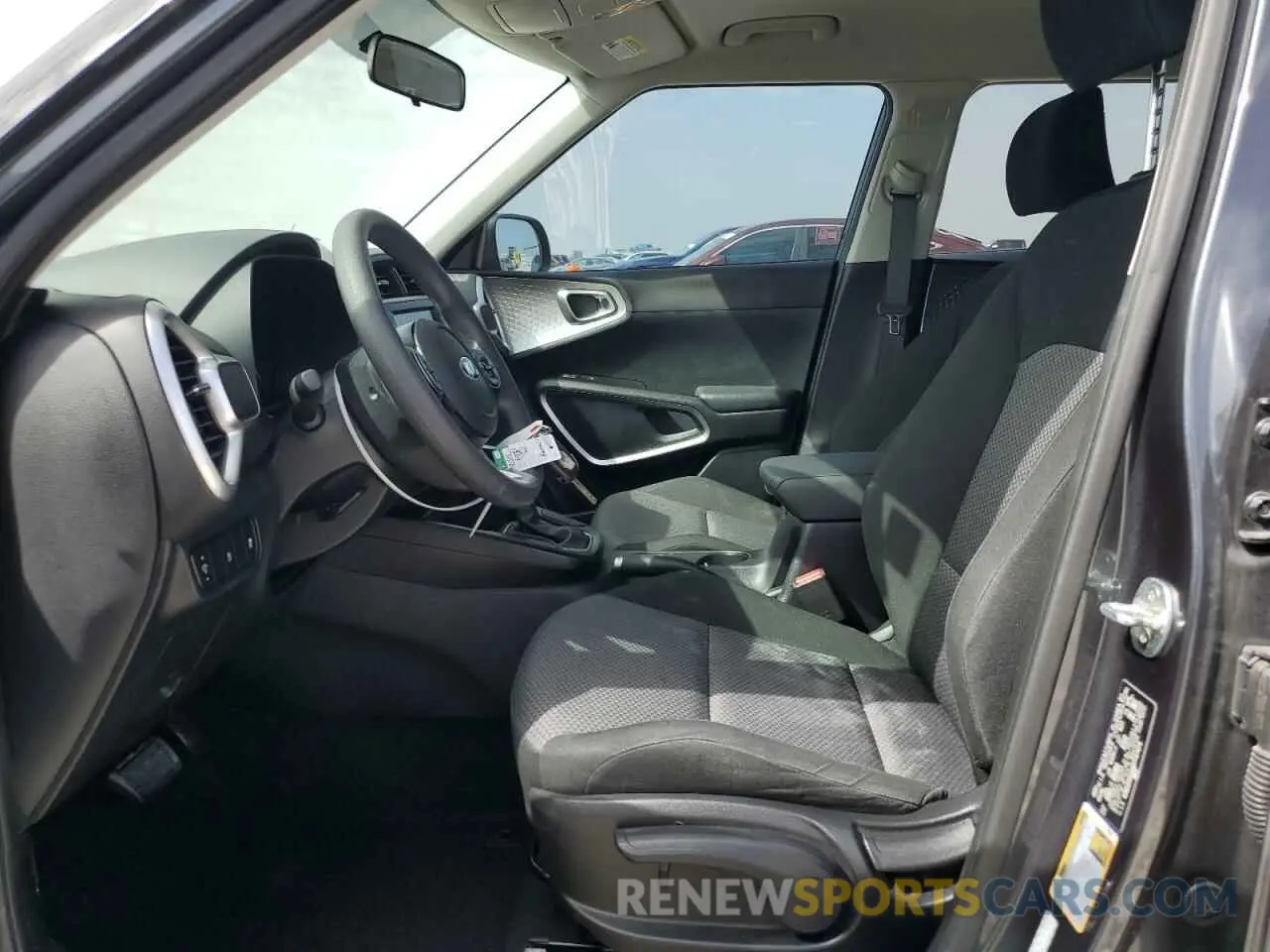 7 Photograph of a damaged car KNDJ23AUXM7747474 KIA SOUL 2021