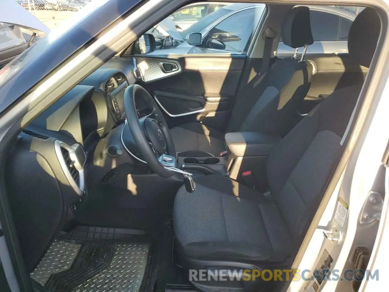 7 Photograph of a damaged car KNDJ23AUXM7767496 KIA SOUL 2021