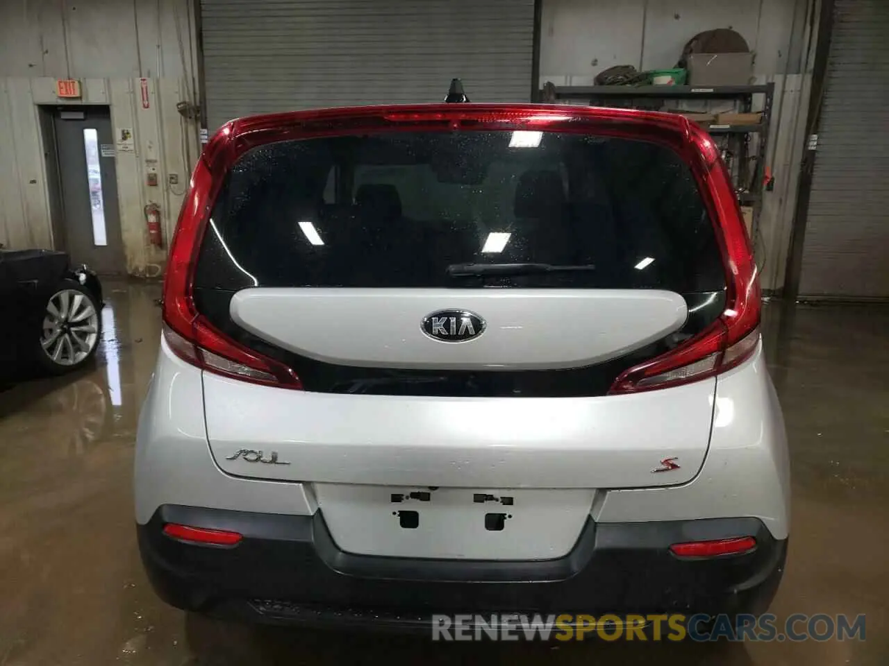 6 Photograph of a damaged car KNDJ23AUXM7781009 KIA SOUL 2021