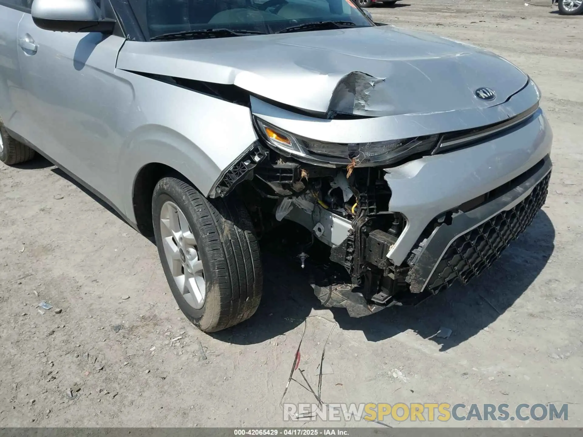 6 Photograph of a damaged car KNDJ23AUXM7782919 KIA SOUL 2021