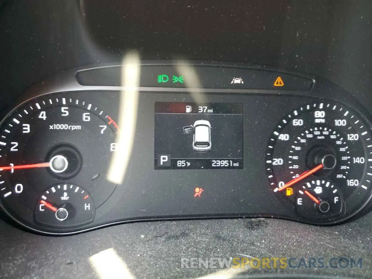 9 Photograph of a damaged car KNDJ33AU1M7750633 KIA SOUL 2021