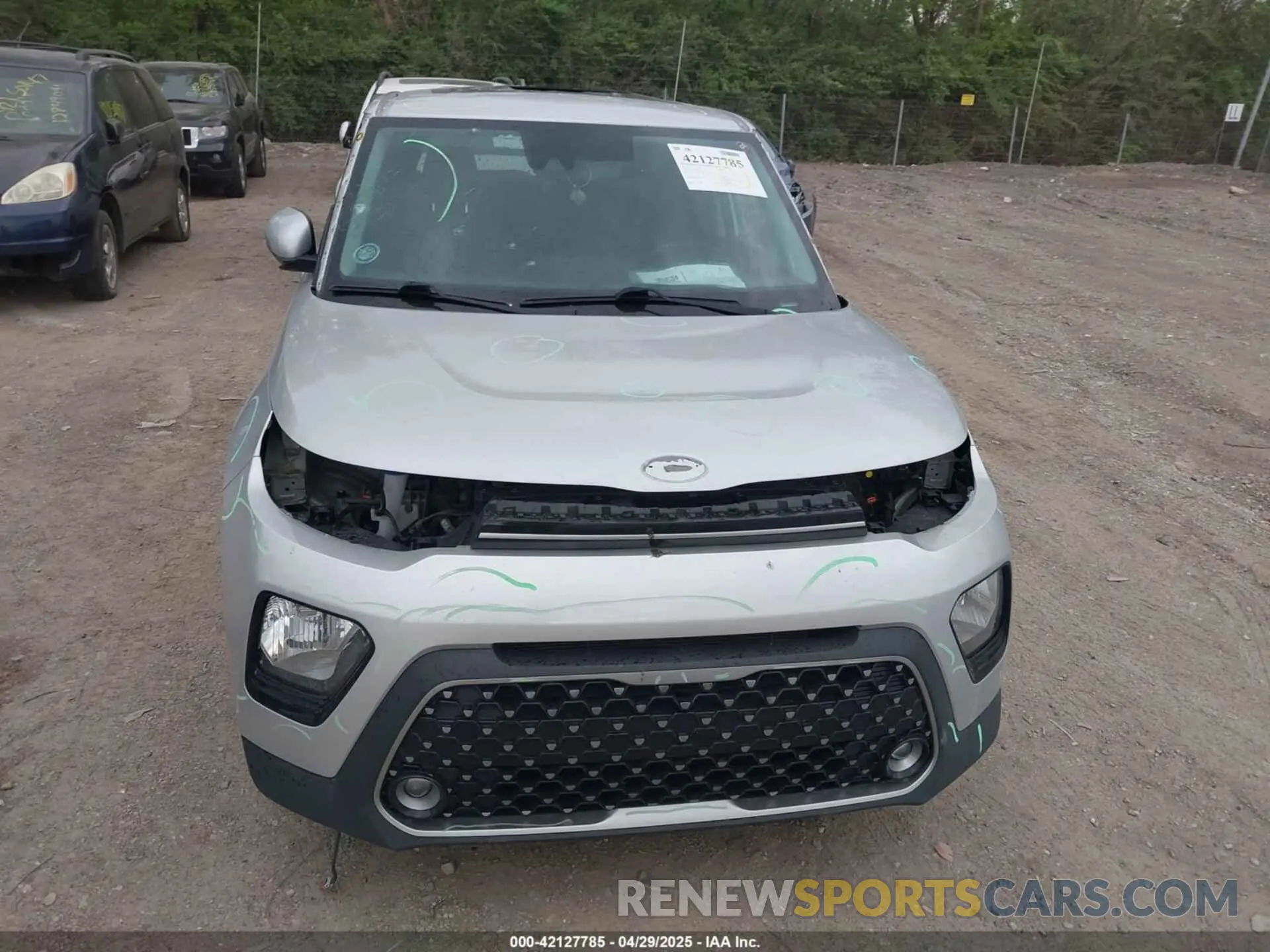 12 Photograph of a damaged car KNDJ33AU1M7756092 KIA SOUL 2021