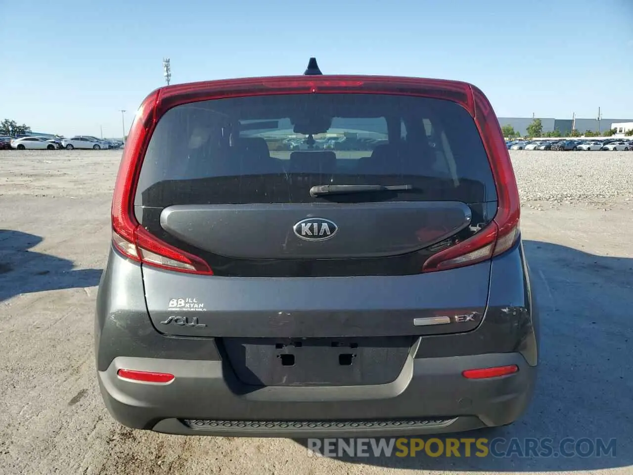 6 Photograph of a damaged car KNDJ33AU5M7761991 KIA SOUL 2021