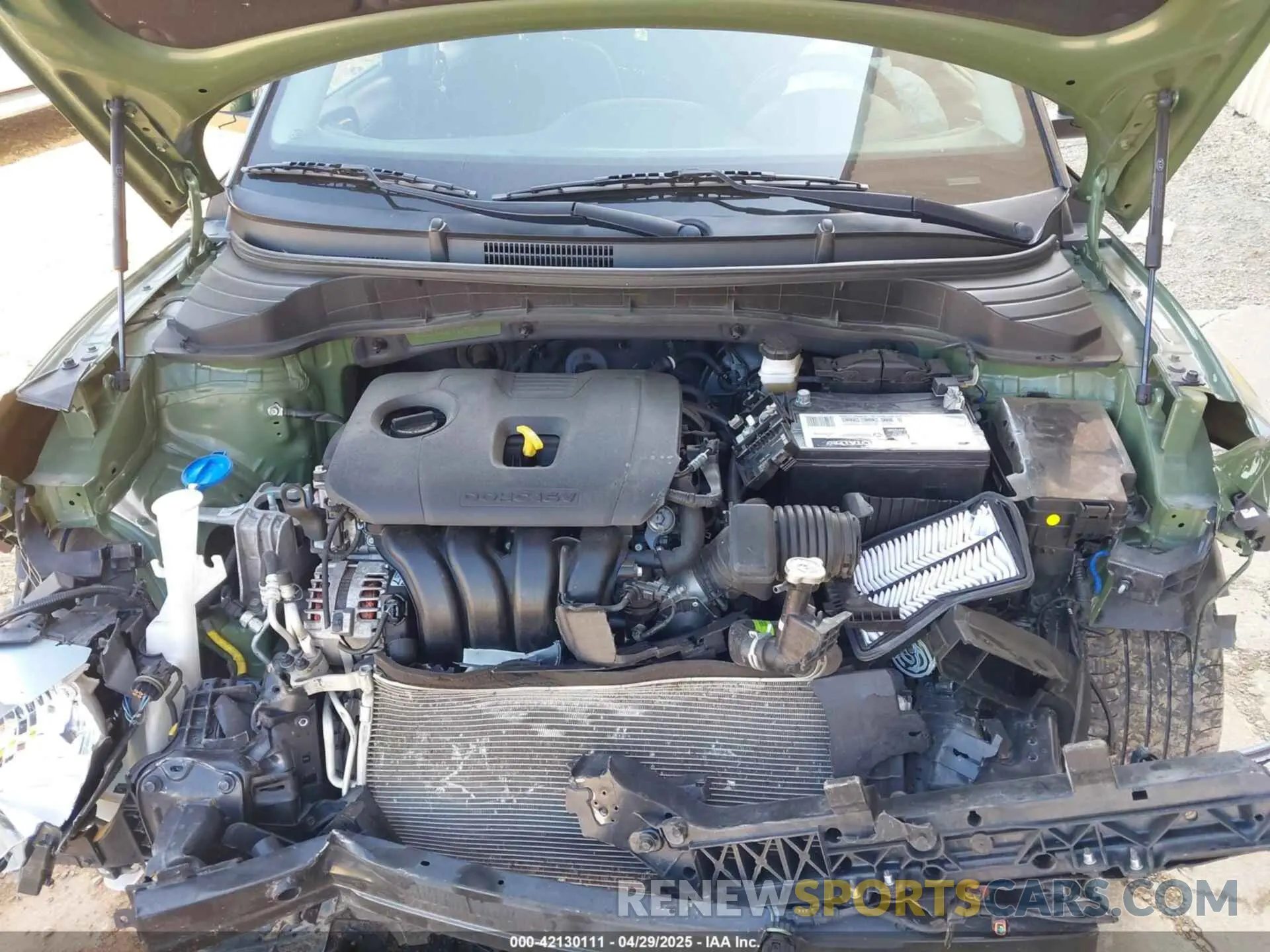 10 Photograph of a damaged car KNDJ33AU6M7127928 KIA SOUL 2021