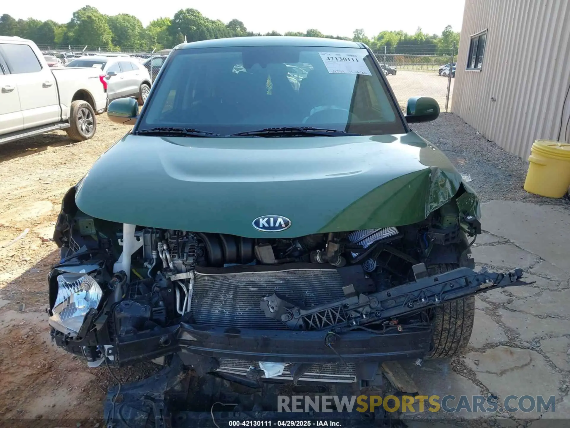 12 Photograph of a damaged car KNDJ33AU6M7127928 KIA SOUL 2021