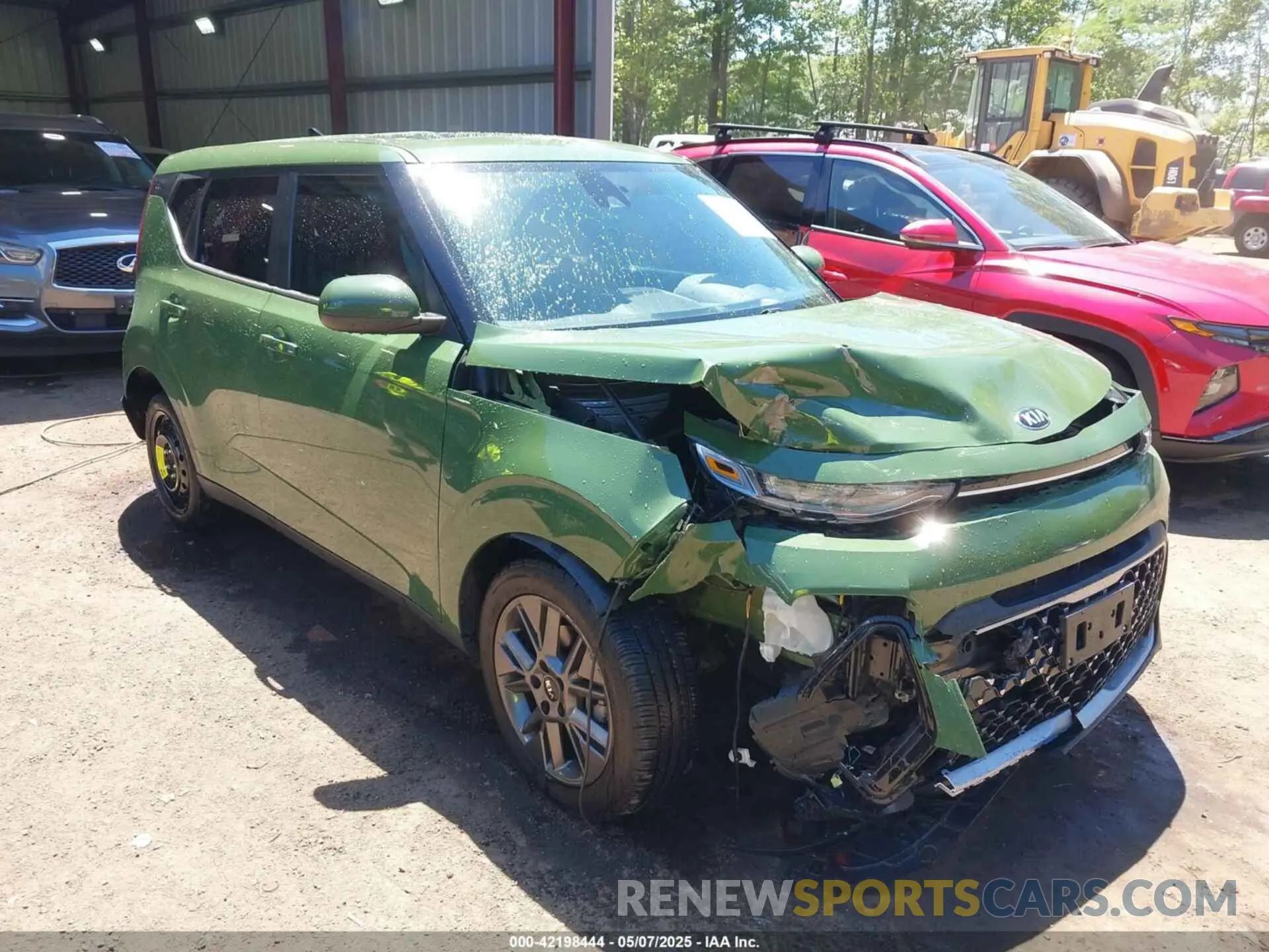 1 Photograph of a damaged car KNDJ33AU6M7133177 KIA SOUL 2021