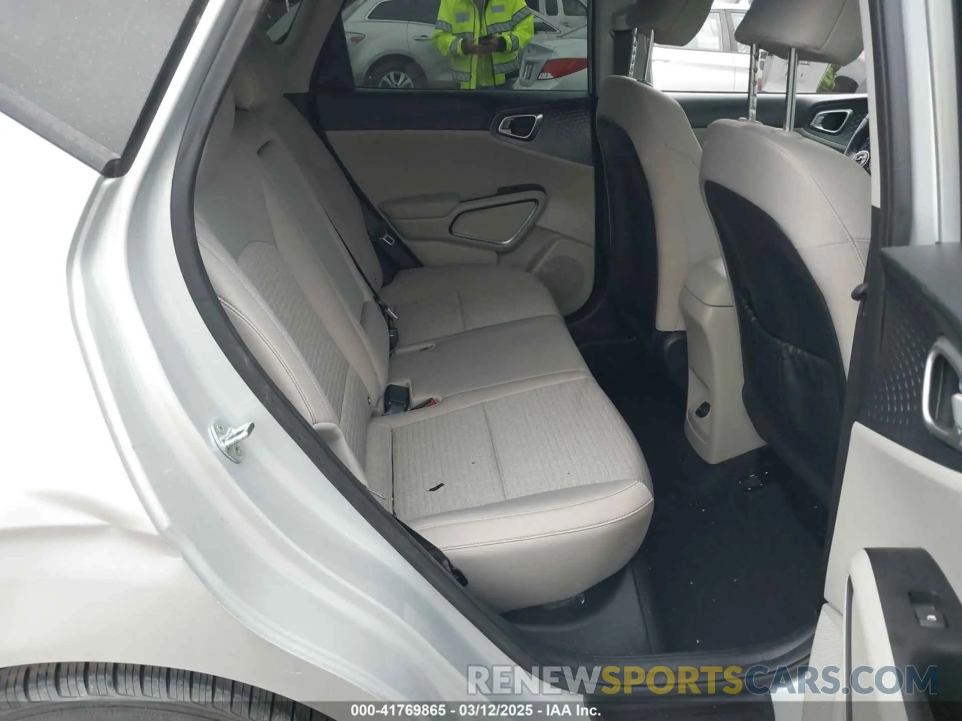 8 Photograph of a damaged car KNDJ33AU9M7779006 KIA SOUL 2021