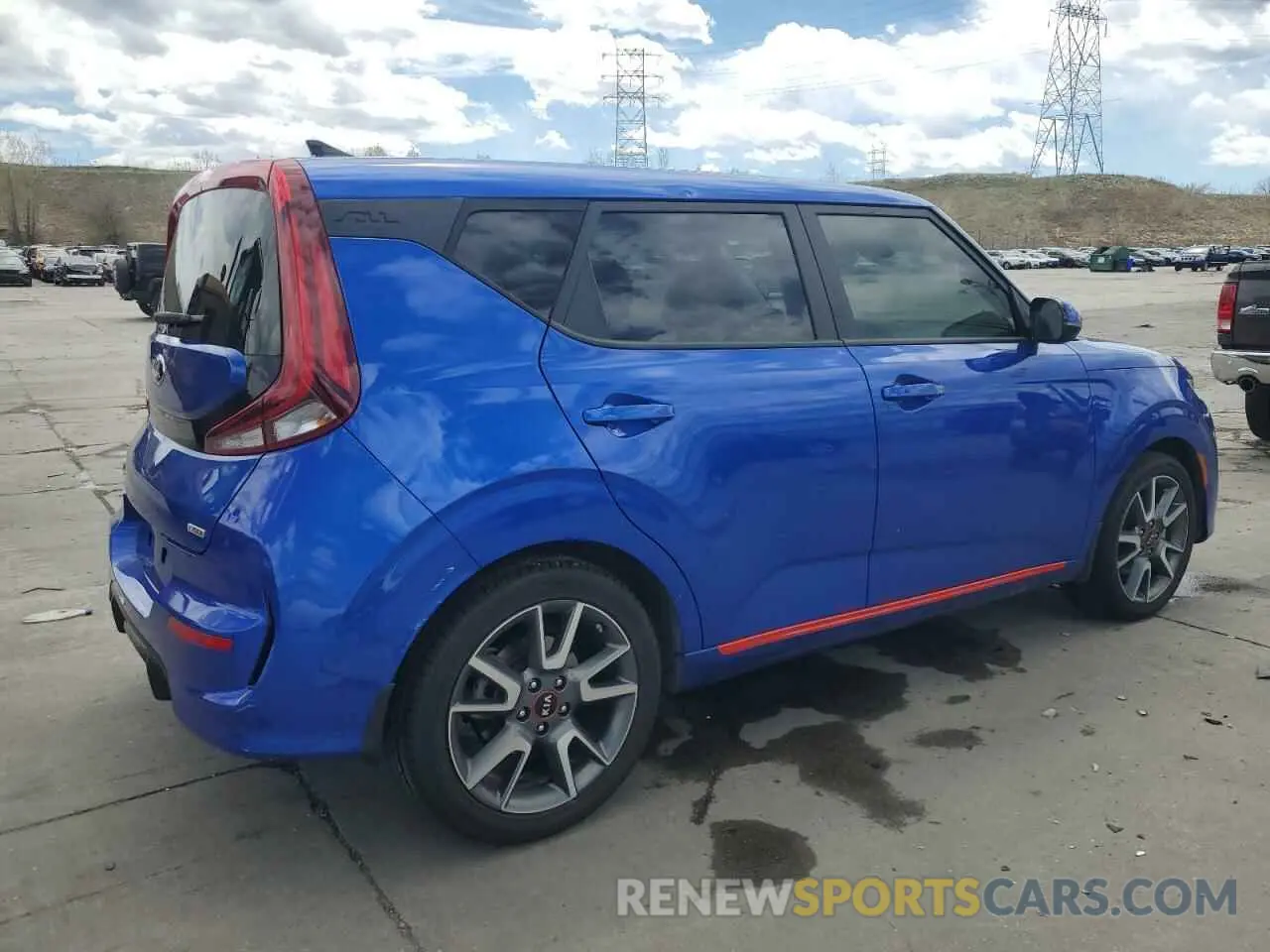 3 Photograph of a damaged car KNDJ53AF0M7741885 KIA SOUL 2021