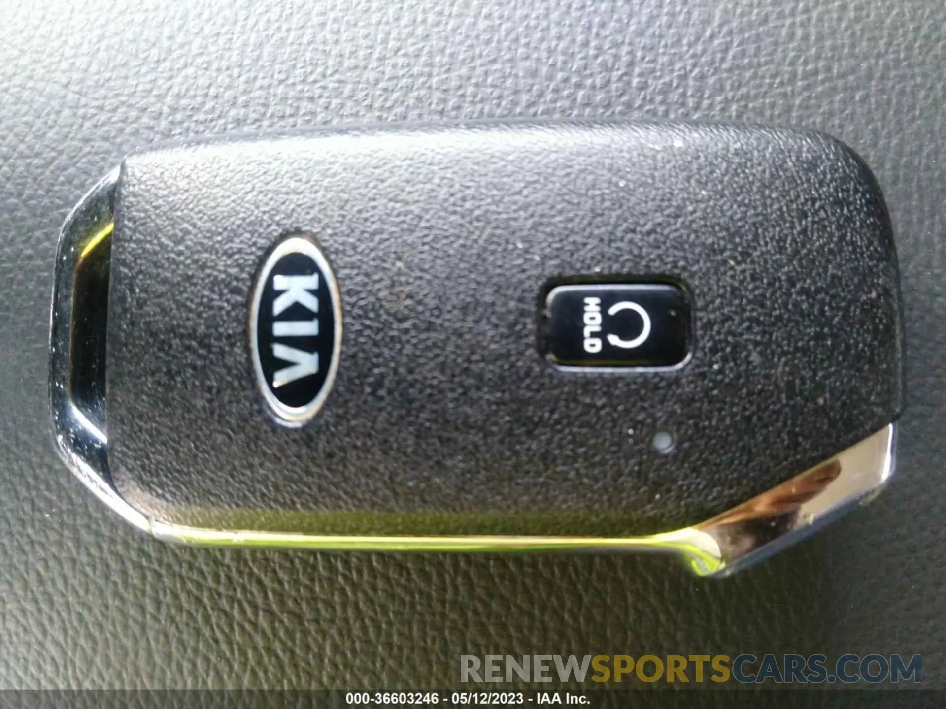 11 Photograph of a damaged car KNDJ53AF2M7738986 KIA SOUL 2021