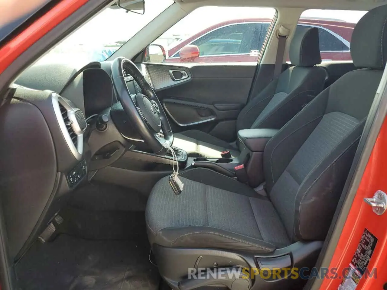 7 Photograph of a damaged car KNDJ63AU0M7126989 KIA SOUL 2021