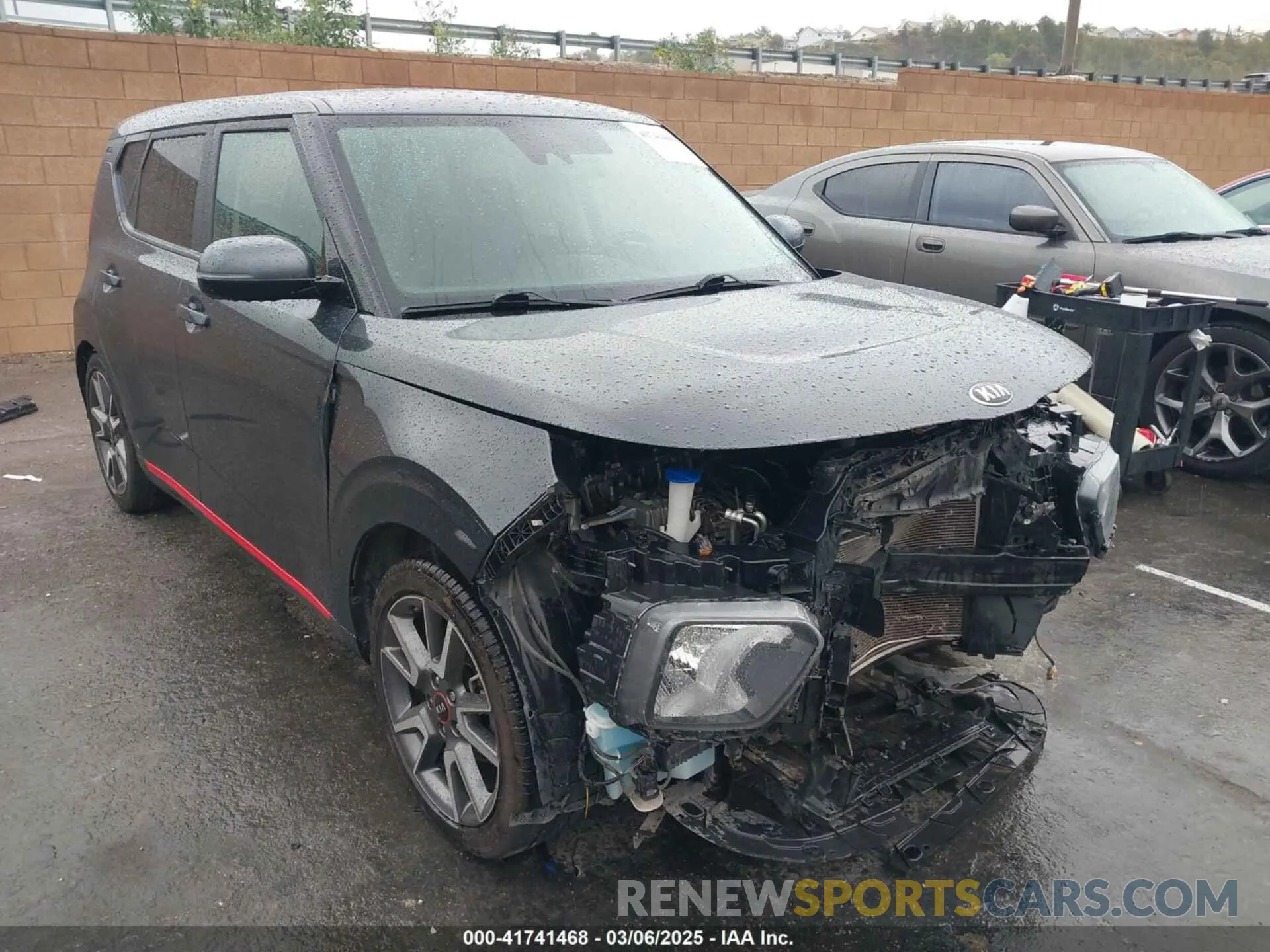 1 Photograph of a damaged car KNDJ63AU0M7791701 KIA SOUL 2021
