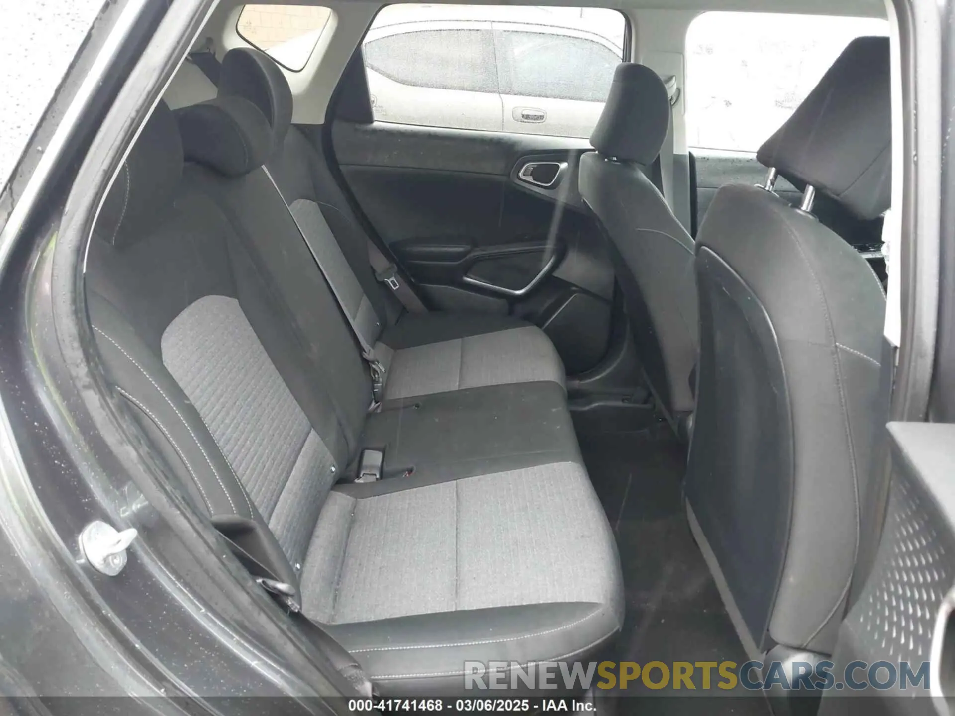 8 Photograph of a damaged car KNDJ63AU0M7791701 KIA SOUL 2021