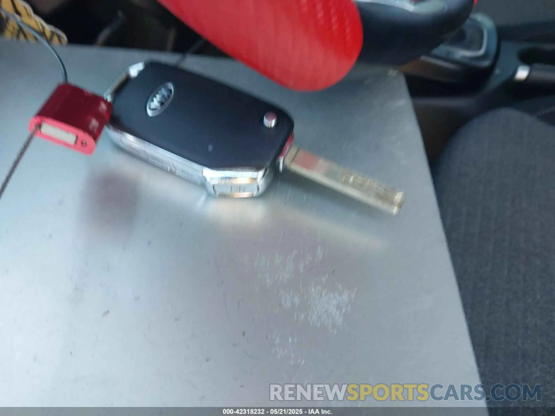 11 Photograph of a damaged car KNDJ63AU2M7763527 KIA SOUL 2021