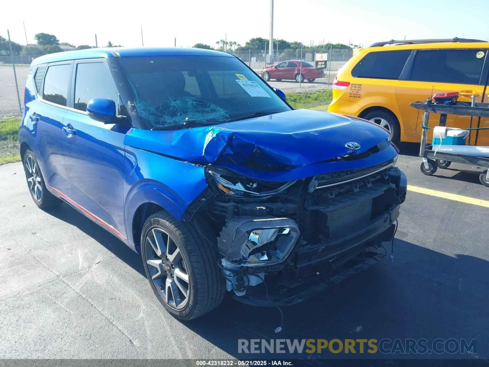 6 Photograph of a damaged car KNDJ63AU2M7763527 KIA SOUL 2021