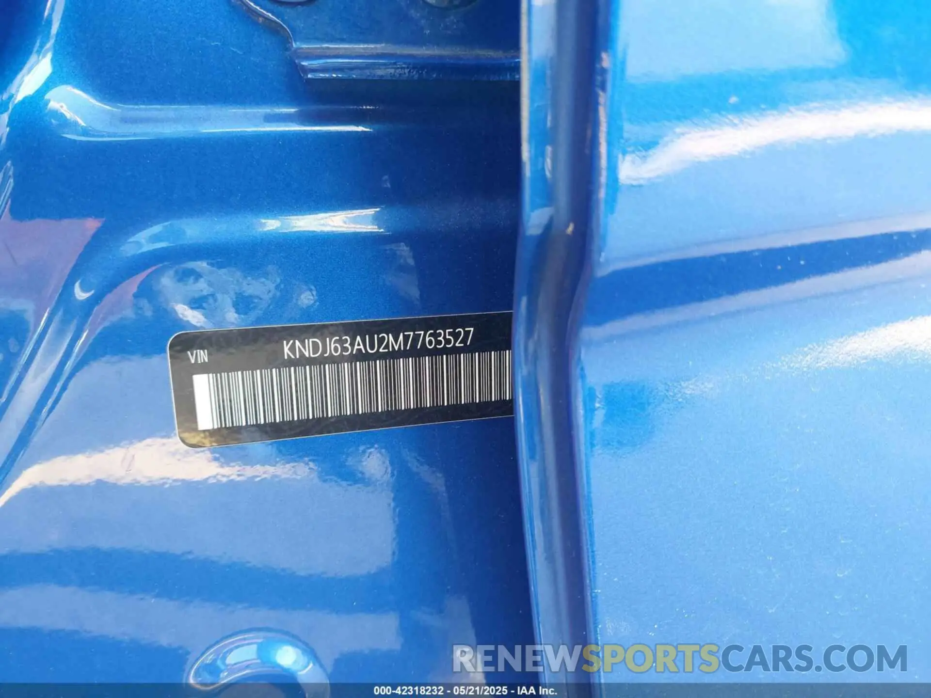 9 Photograph of a damaged car KNDJ63AU2M7763527 KIA SOUL 2021