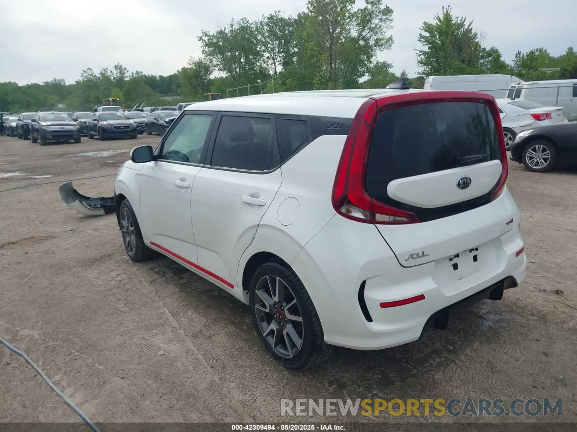 3 Photograph of a damaged car KNDJ63AU7M7781666 KIA SOUL 2021