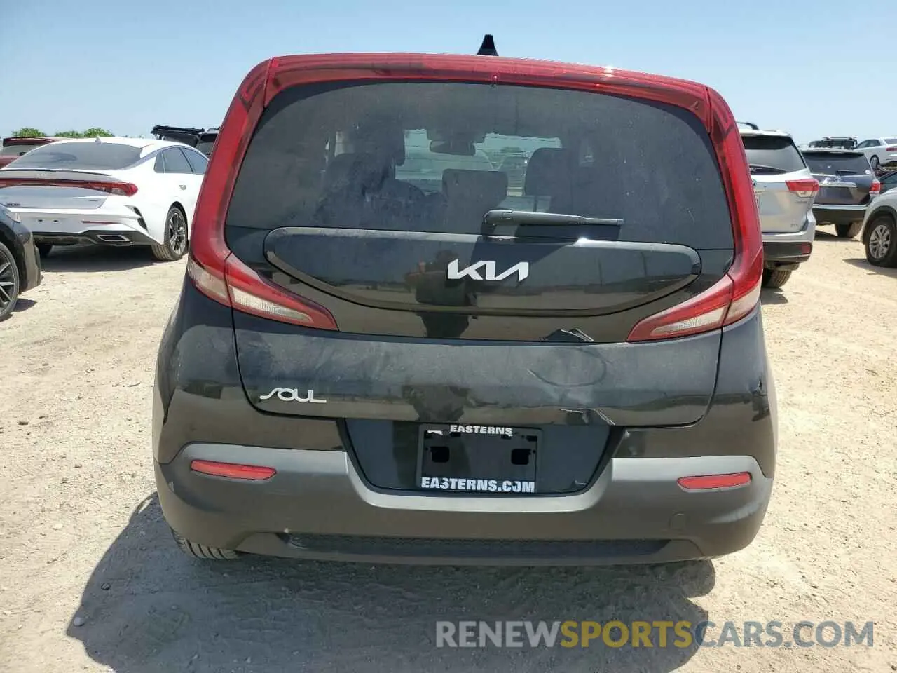 6 Photograph of a damaged car KNDJ23AU0N7157009 KIA SOUL 2022