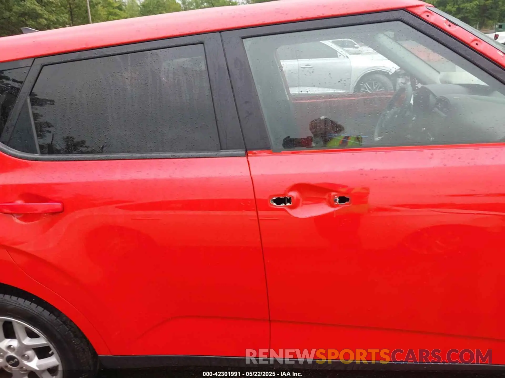 14 Photograph of a damaged car KNDJ23AU0N7162694 KIA SOUL 2022
